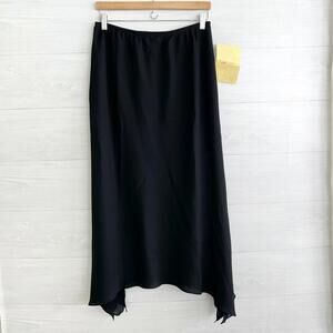 NWT Dialogue - Black chiffon pull on skirt, M